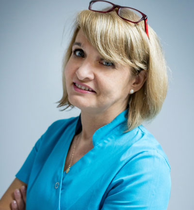 dr Renata Sadrakuła